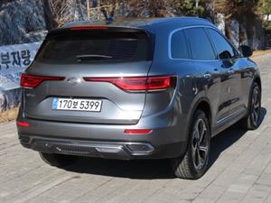 SAMSUNG QM6 - Vista 6