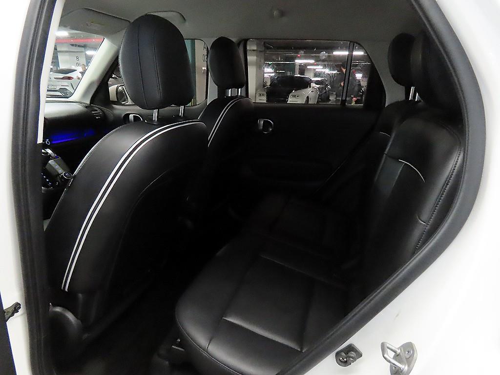 HYUNDAI Casper - Vista 7