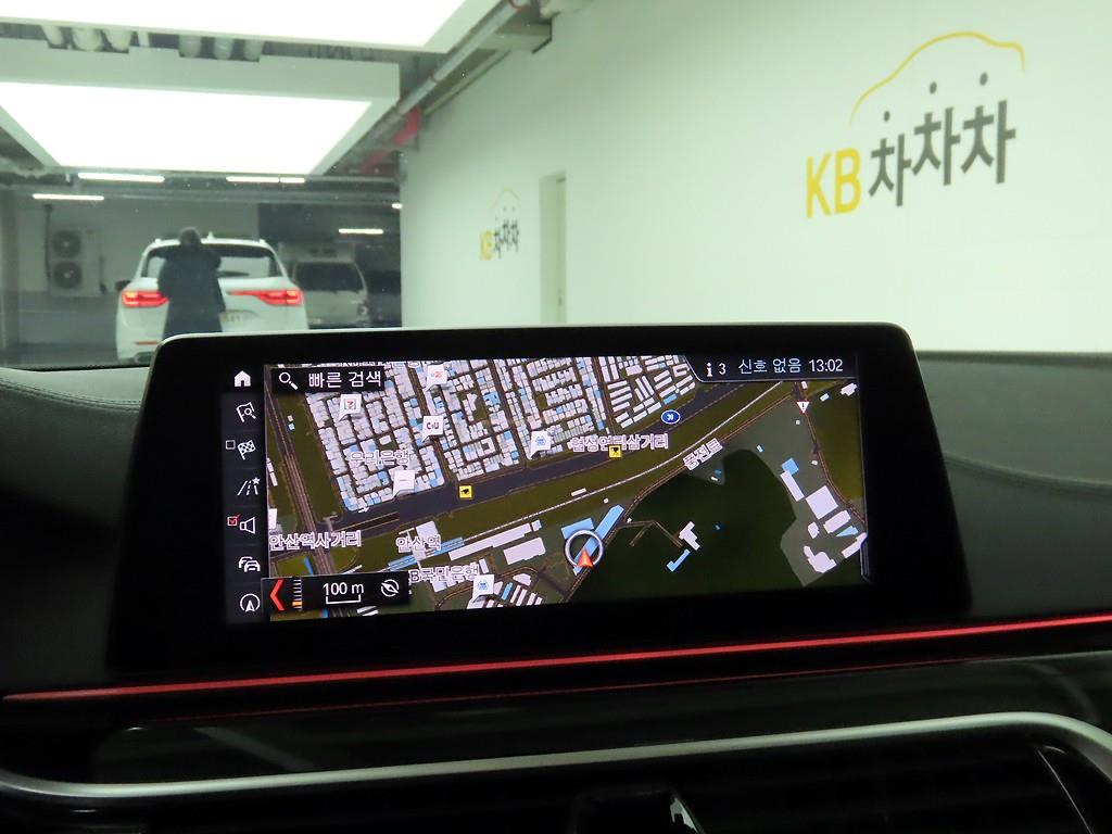 BMW 5 Series - Vista 9