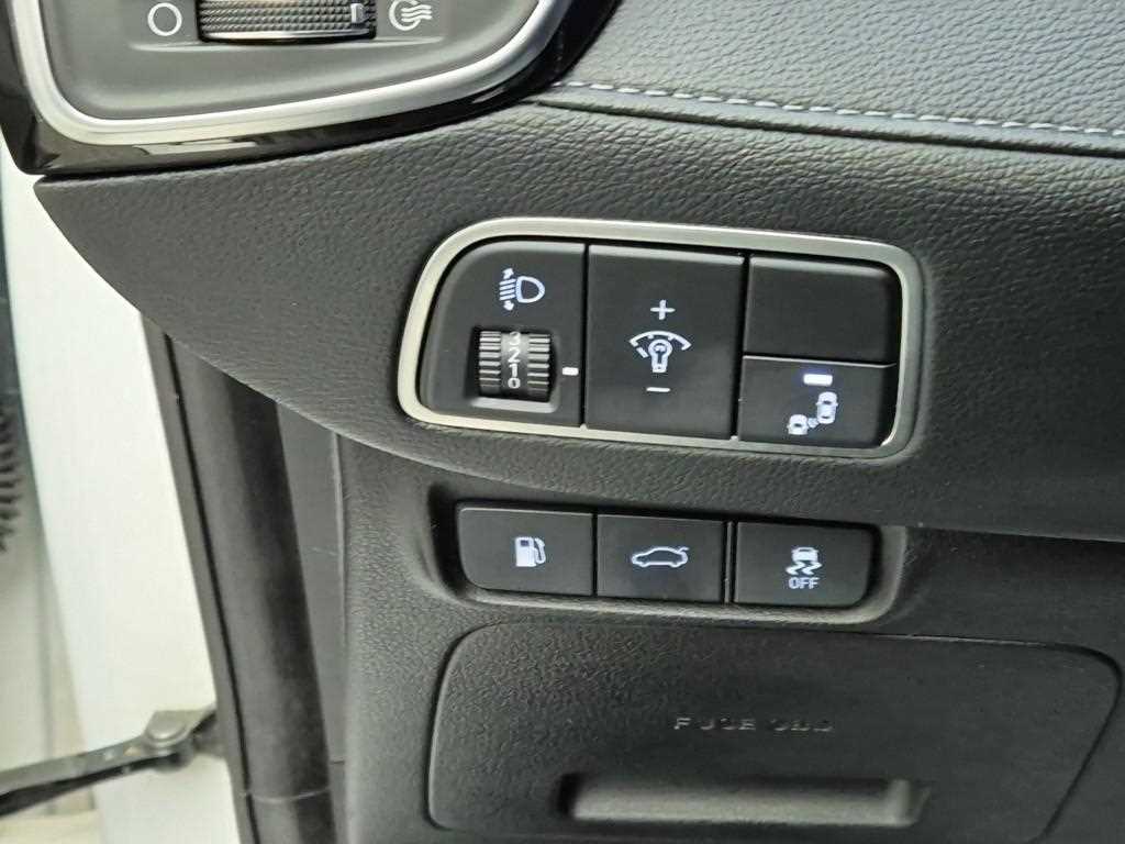 HYUNDAI Grandeur 2018 Blanco - Importación desde Corea - HF Imports Iquique - Foto 18