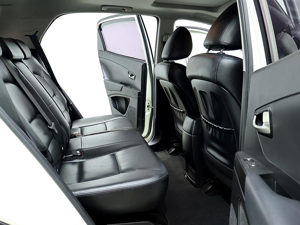 Ssangyong Korando 2013 Blanco - Importación desde Corea - HF Imports Iquique - Foto 12