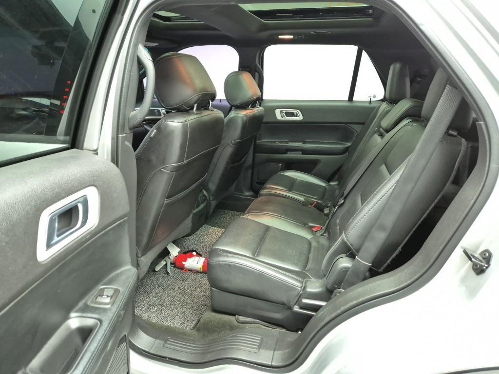Ford Explorer 2013 Plateado - Importación desde Corea - HF Imports Iquique - Foto 13