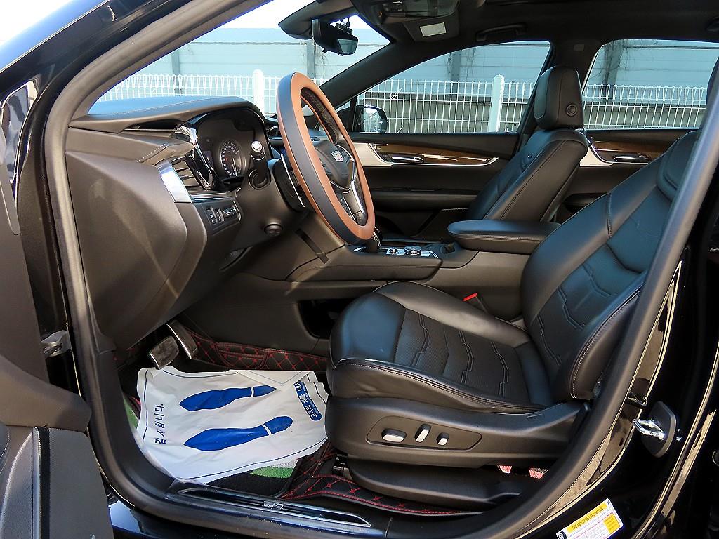 Cadillac XT5 - Vista 5