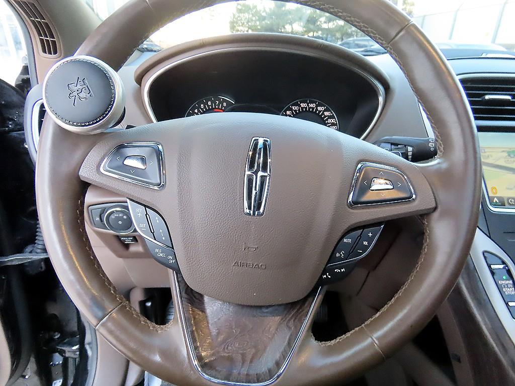 Lincoln MKX - Vista 8