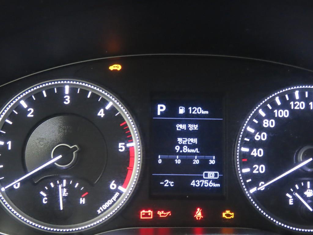 HYUNDAI Santa Fe - Vista 8