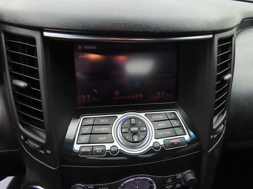 Infiniti FX - Vista 11