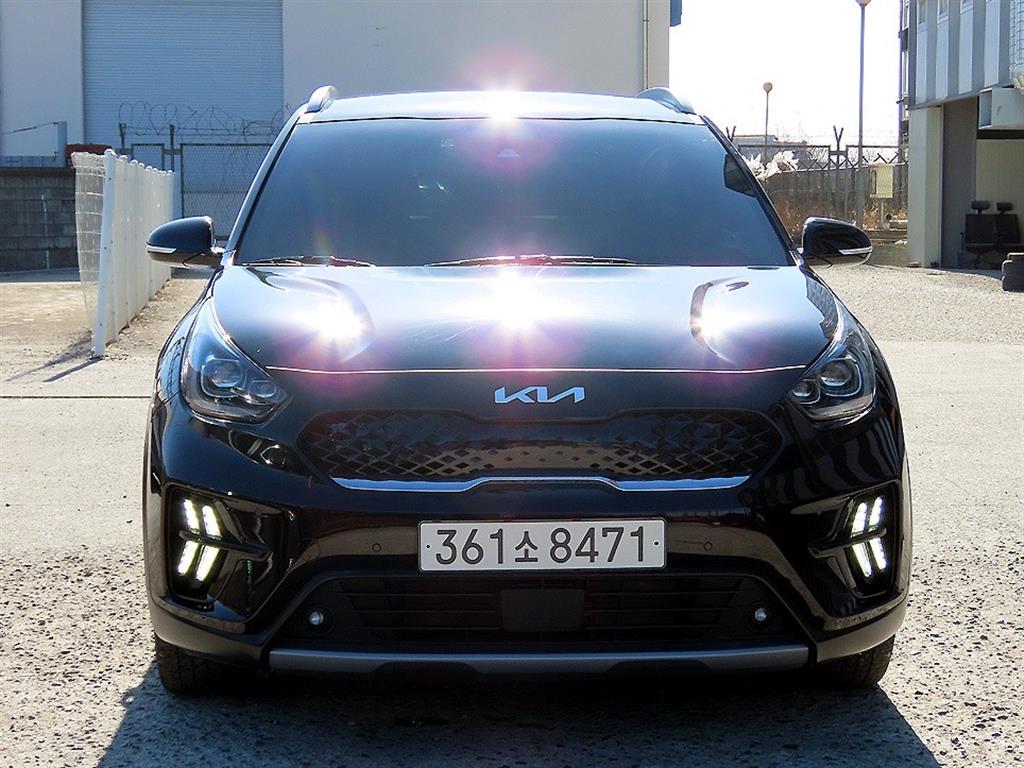 KIA Niro 2022 Negro - Importación desde Corea - HF Imports Iquique - Foto 1