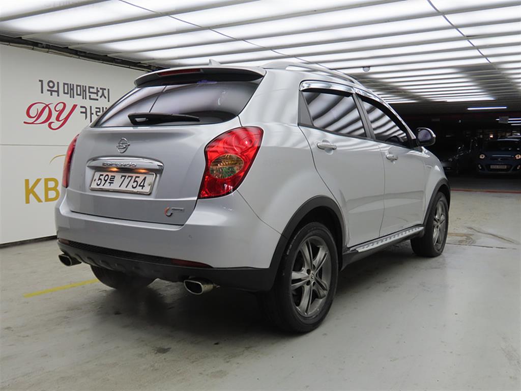 Ssangyong Korando - Vista 4