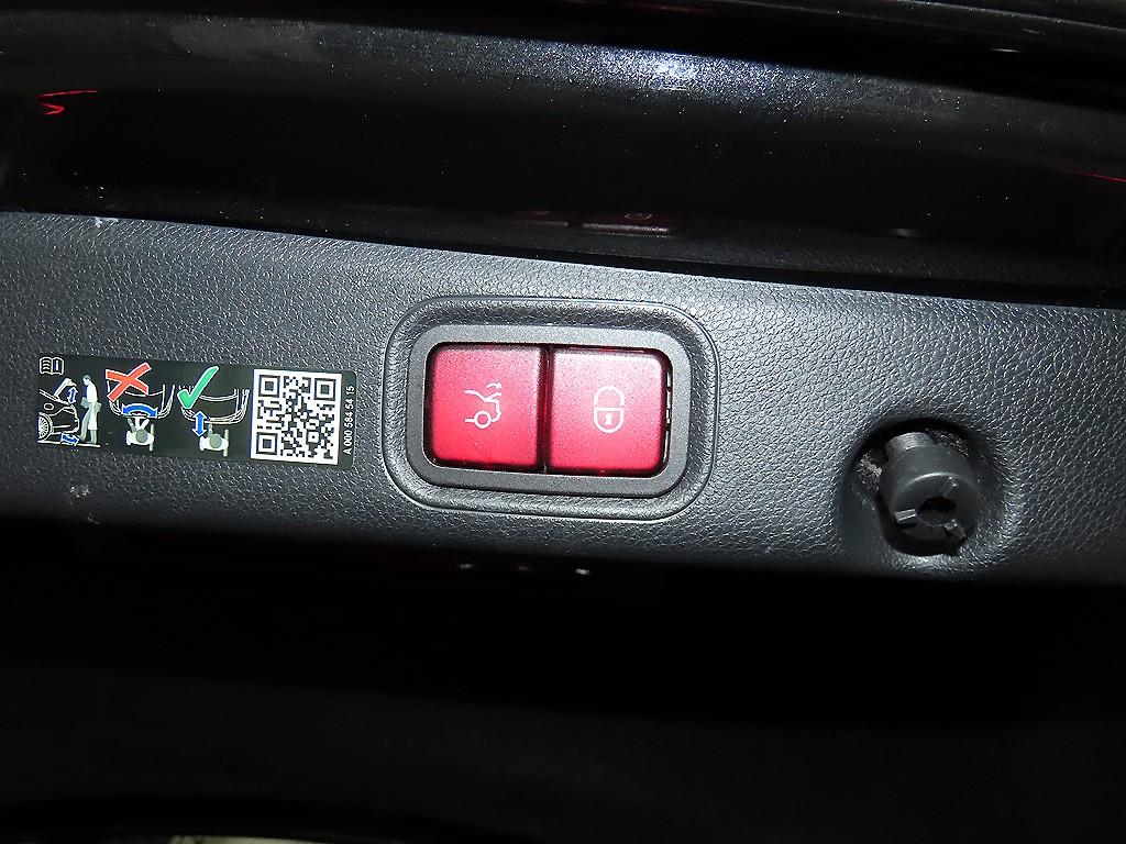 Mercedes Benz E class 2023 Negro - Importación desde Corea - HF Imports Iquique - Foto 16