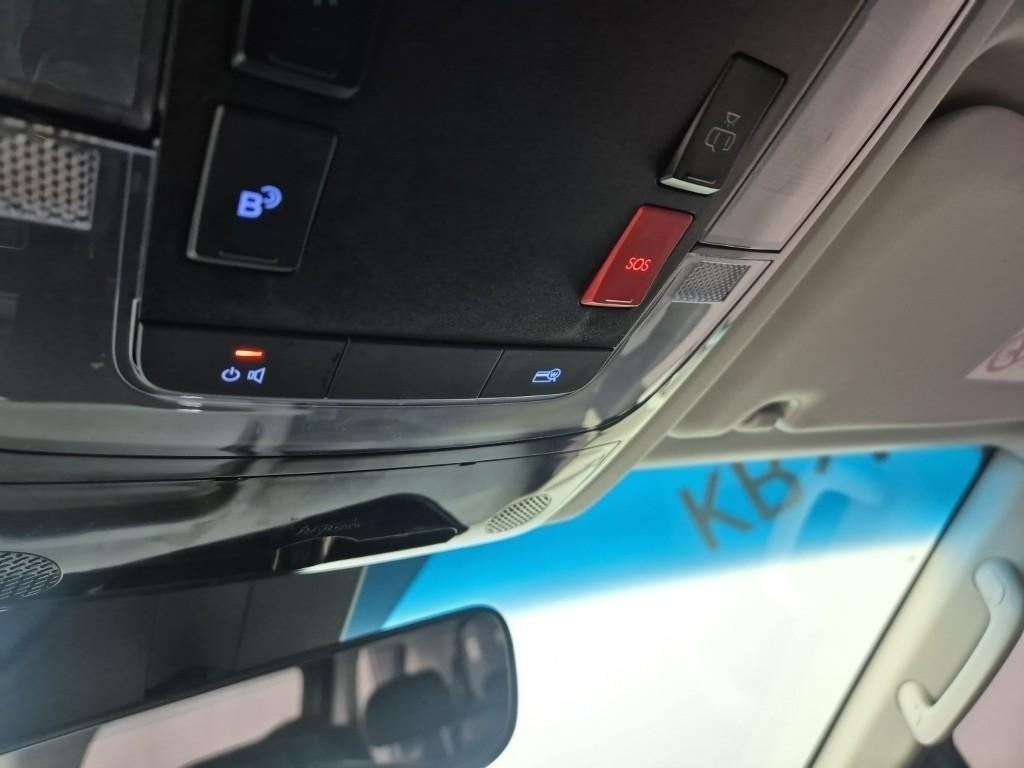 HYUNDAI Staria 2023 Gris - Importación desde Corea - HF Imports Iquique - Foto 13