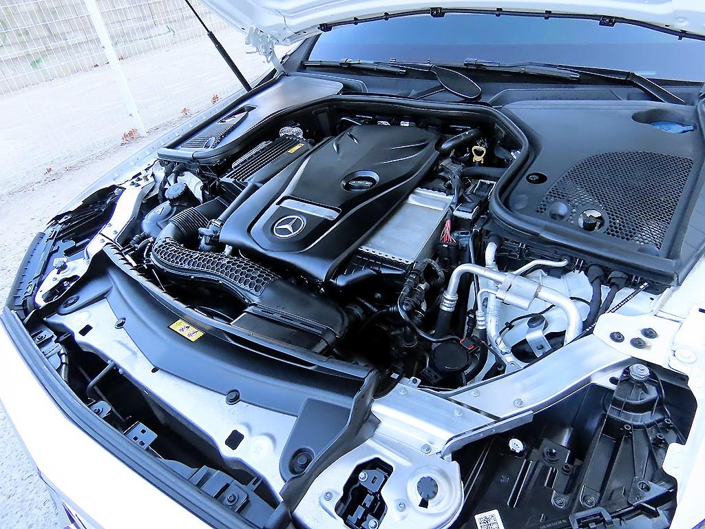 Mercedes Benz E class 2018 Blanco - Importación desde Corea - HF Imports Iquique - Foto 19