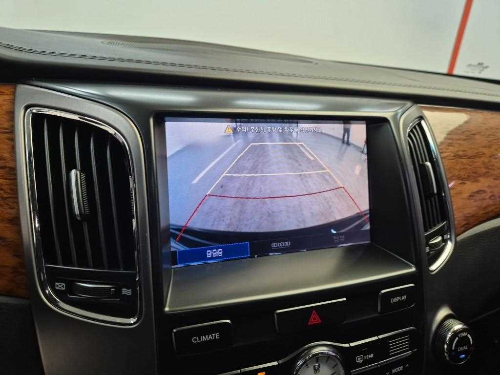 HYUNDAI Equus 2010 Negro - Importación desde Corea - HF Imports Iquique - Foto 14