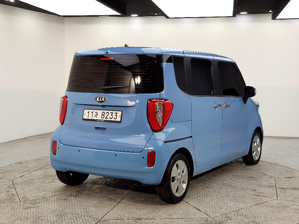 KIA Ray - Vista 4