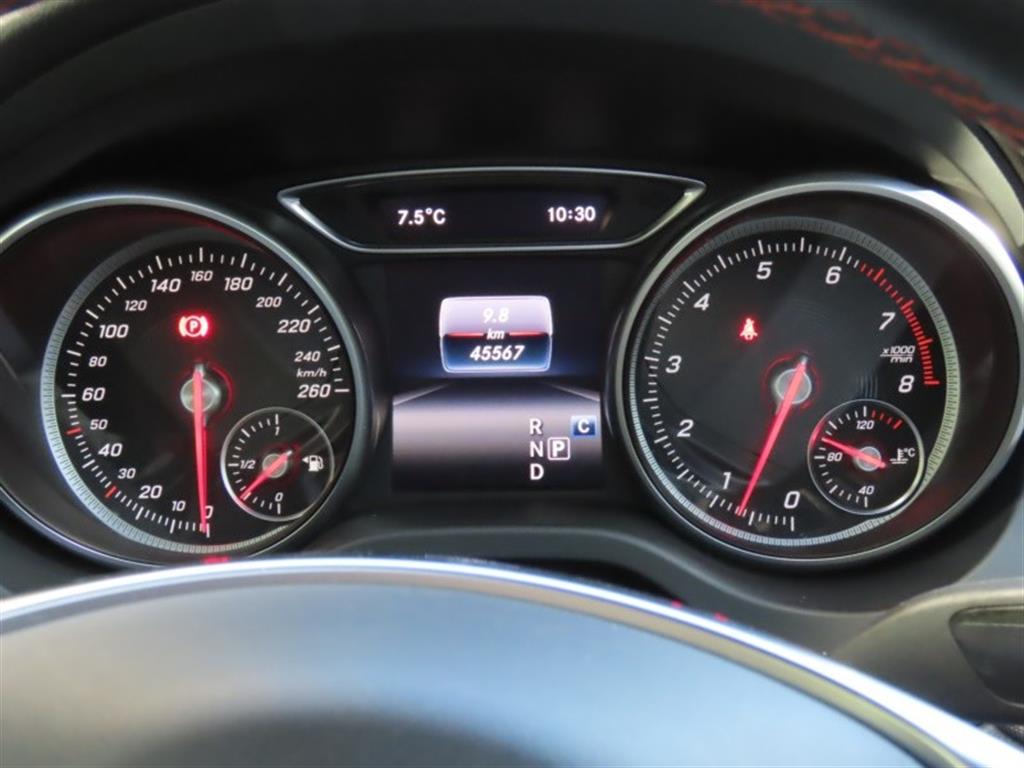 Mercedes Benz CLA Class - Vista 9