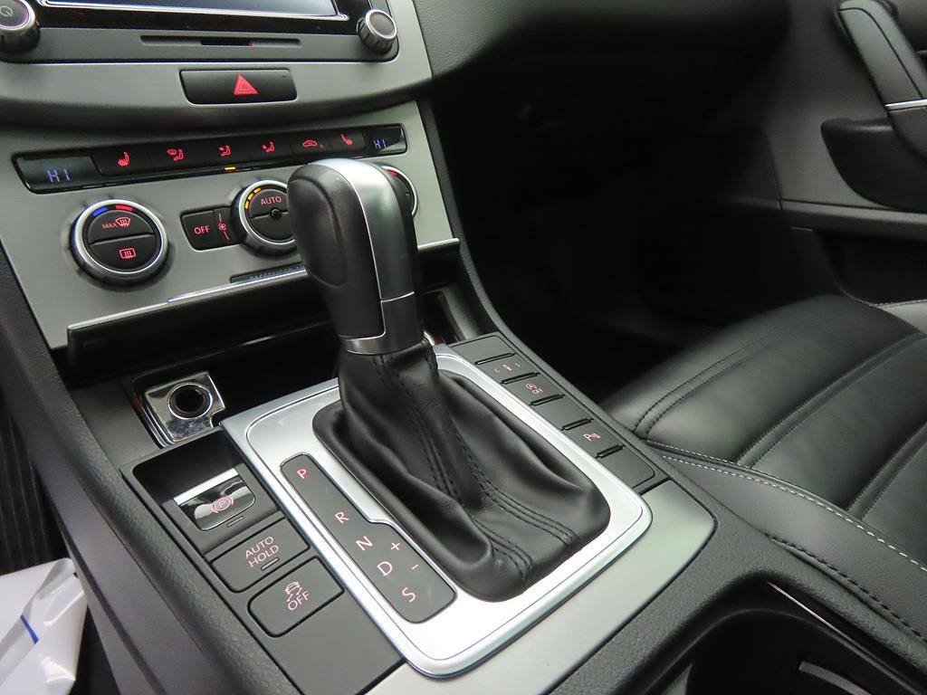 Volkswagen CC - Vista 11