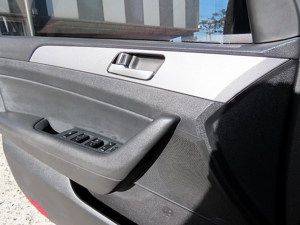 HYUNDAI Sonata - Vista 11