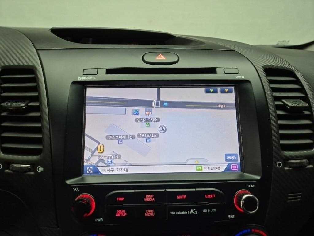 KIA K3 2015 Plateado - Importación desde Corea - HF Imports Iquique - Foto 13