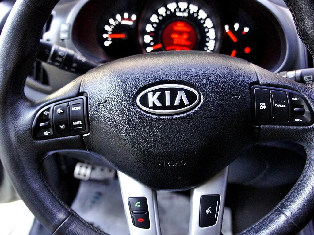 KIA Sportage - Vista 11