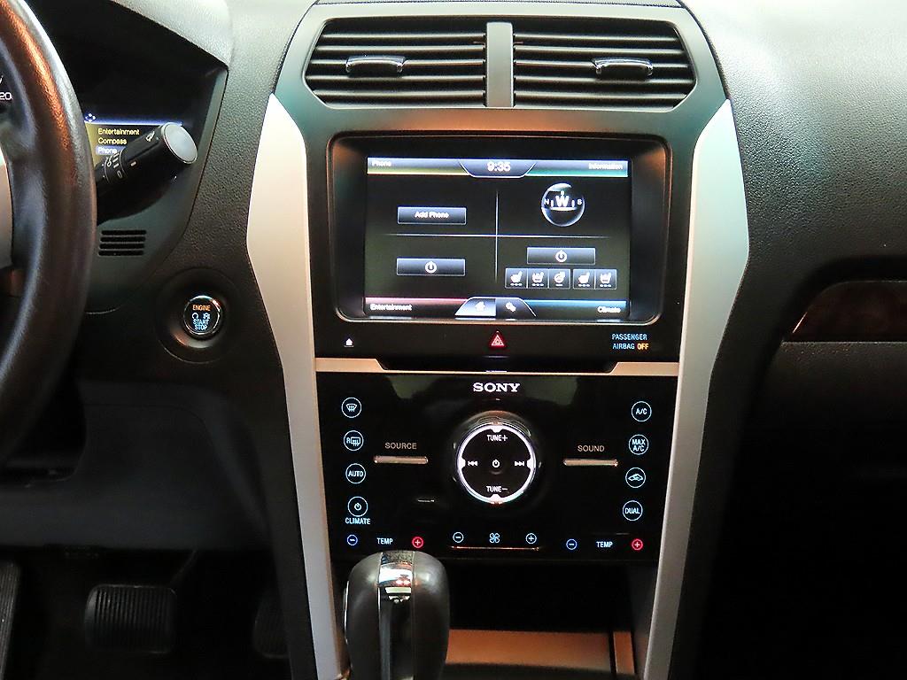 Ford Explorer - Vista 11