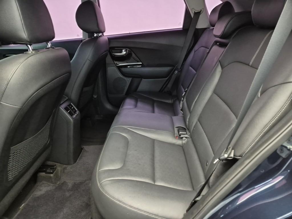 KIA Niro - Vista 12