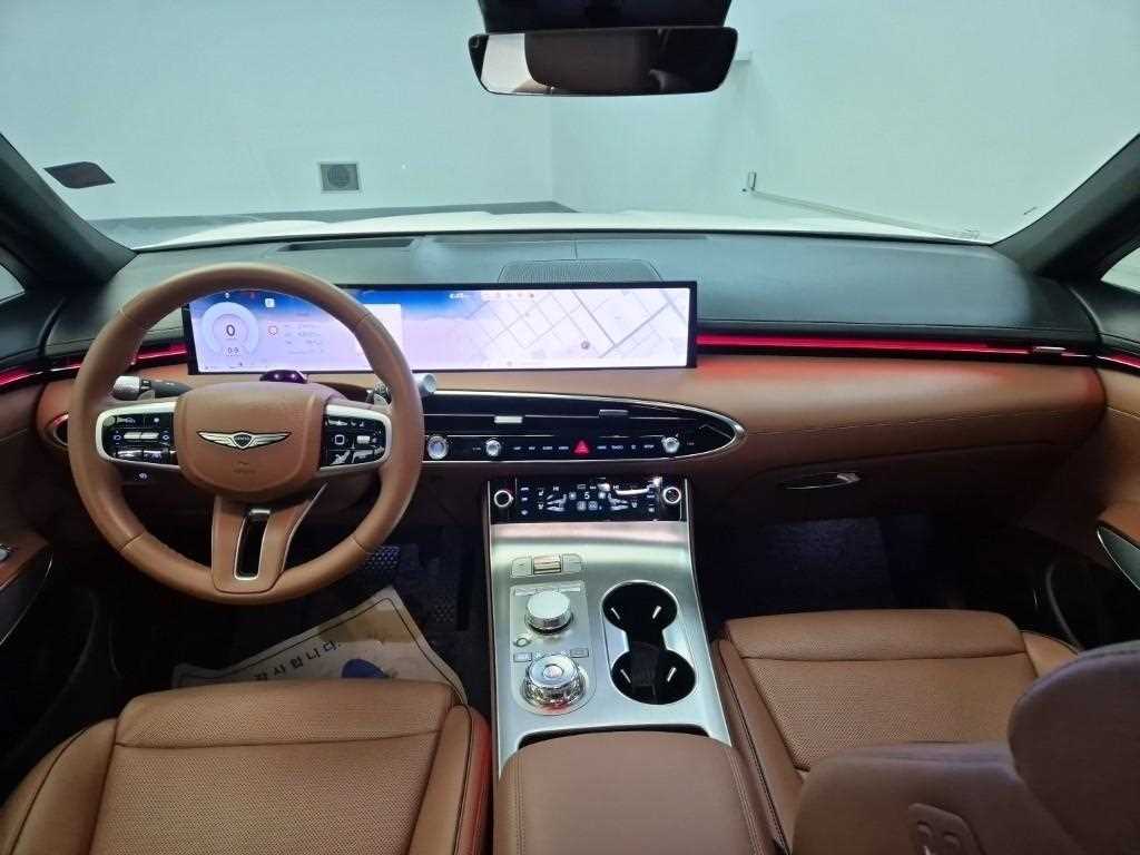 Genesis GV70 - Vista 7