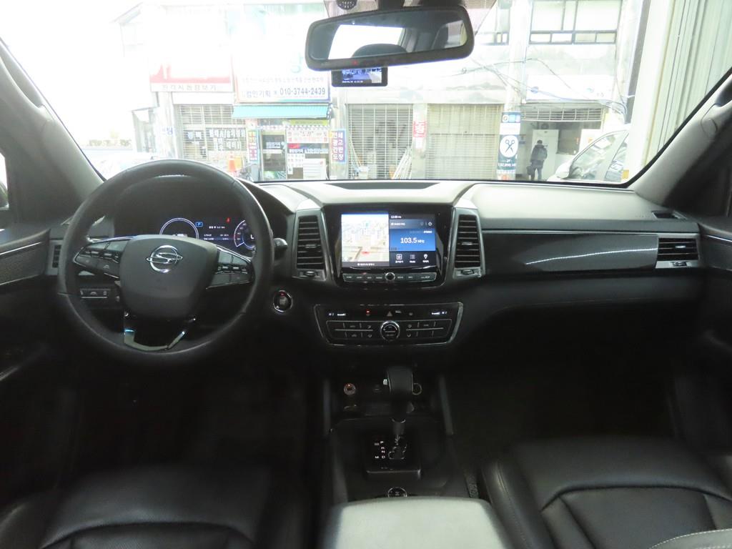 Ssangyong Rexton - Vista 7