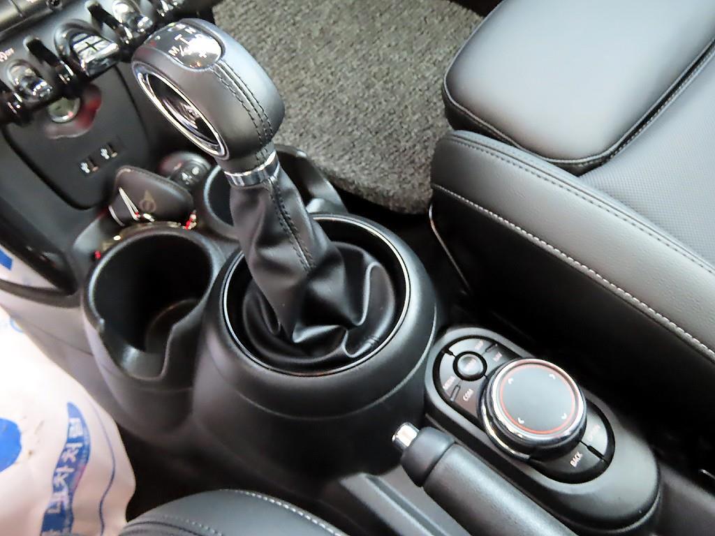 Mini Cooper - Vista 11