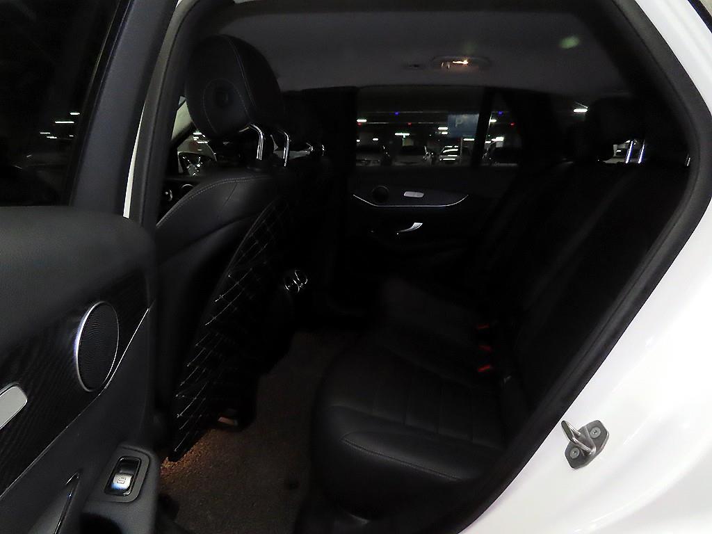 Mercedes Benz GLC Class - Vista 7