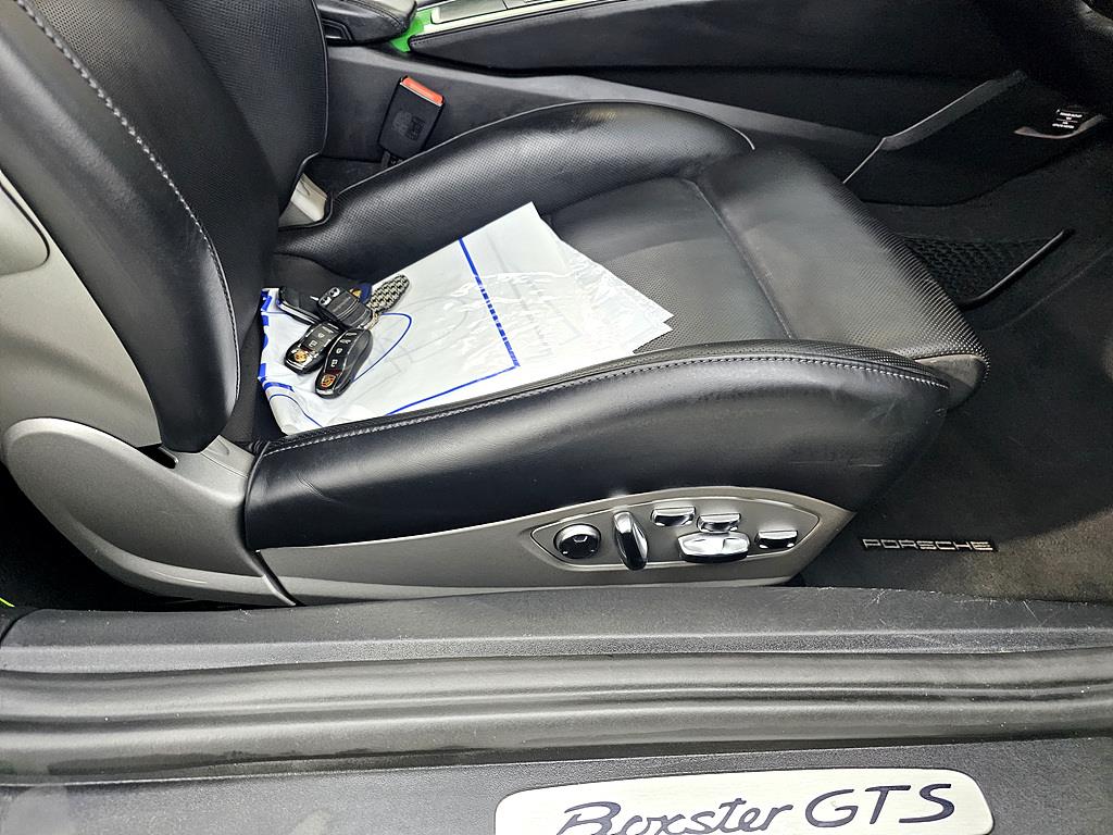 Porsche 718 - Vista 11