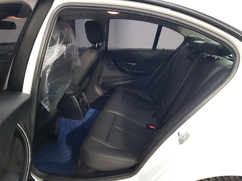 BMW 3 series - Vista 9