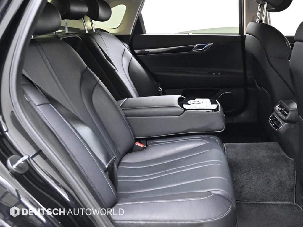 Genesis G80 - Vista 12