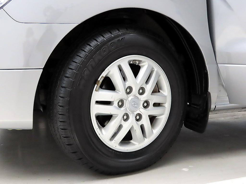 HYUNDAI Starex 2017 Gris - Importación desde Corea - HF Imports Iquique - Foto 20