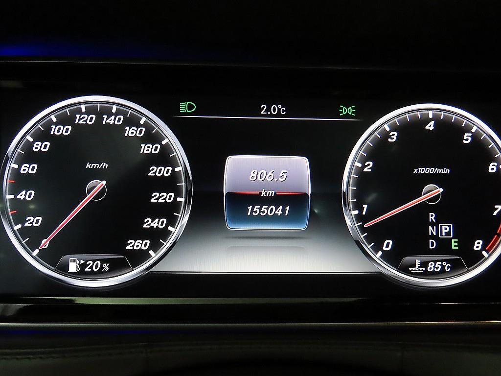 Mercedes Benz S Class - Vista 9