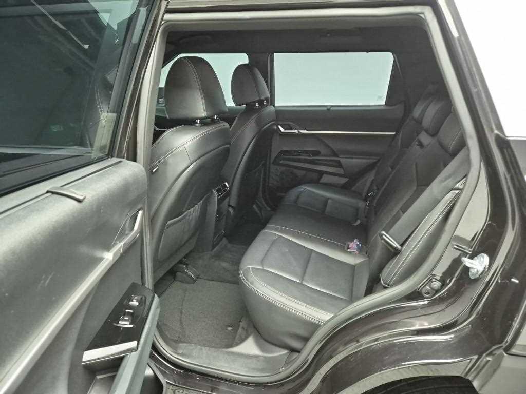 Ssangyong Torres - Vista 12