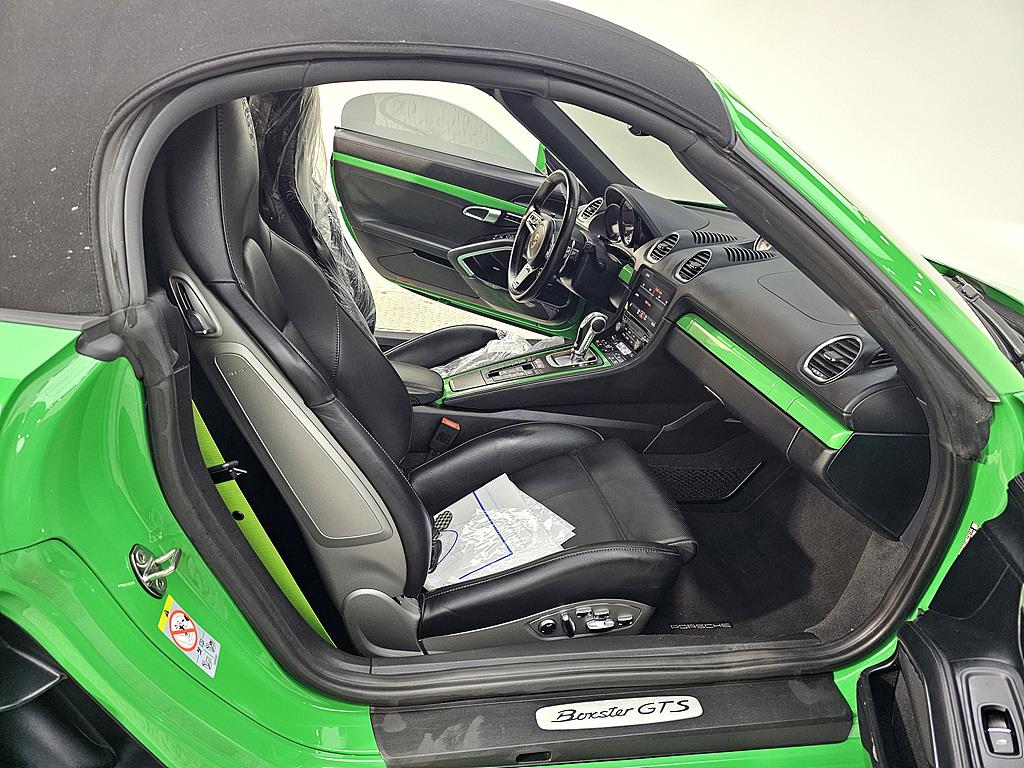 Porsche 718 - Vista 6