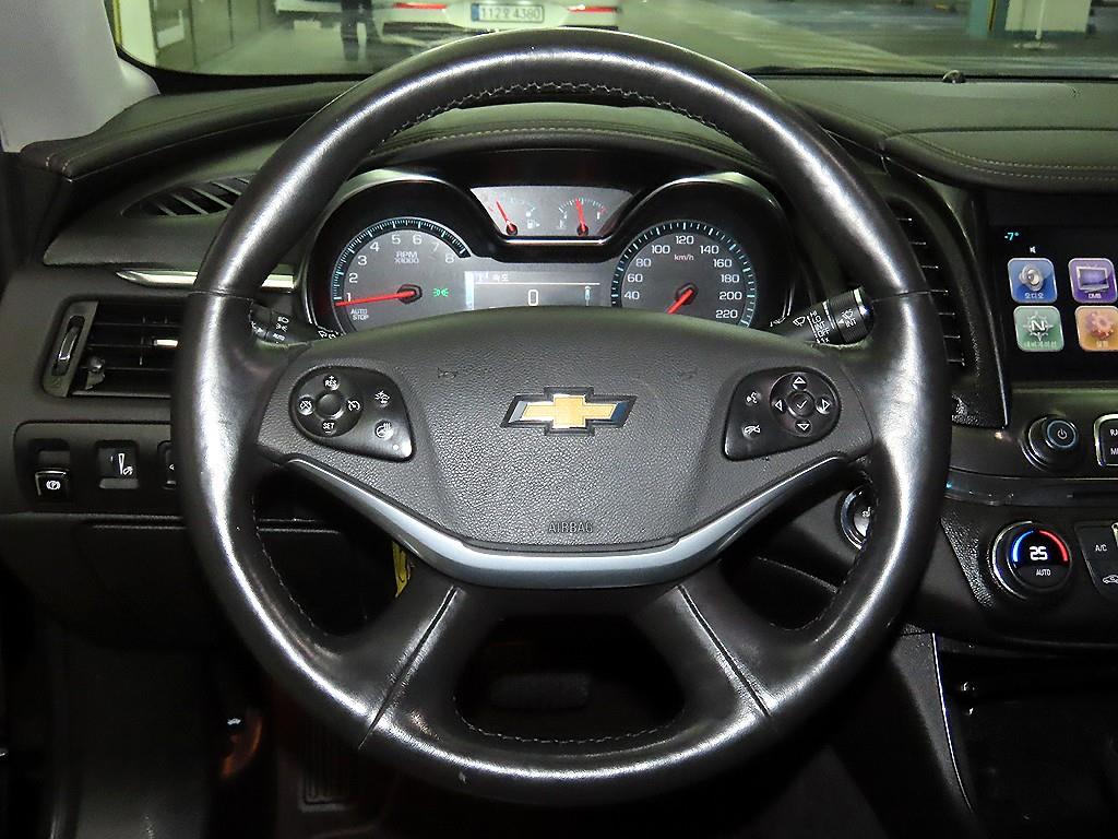 Chevrolet Impala - Vista 8