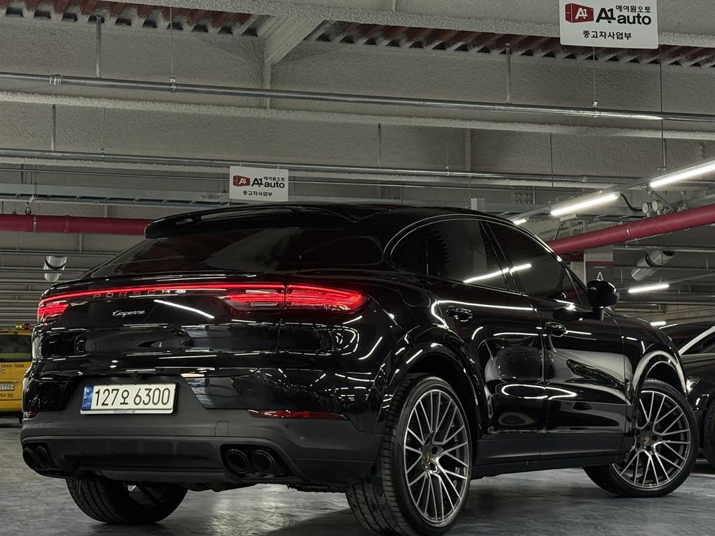 Porsche Cayenne - Vista 4