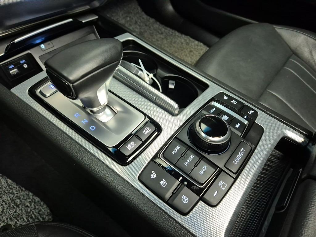 Genesis G80 - Vista 8