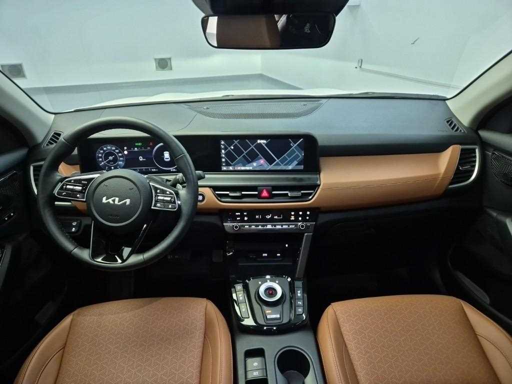 KIA Seltos - Vista 7