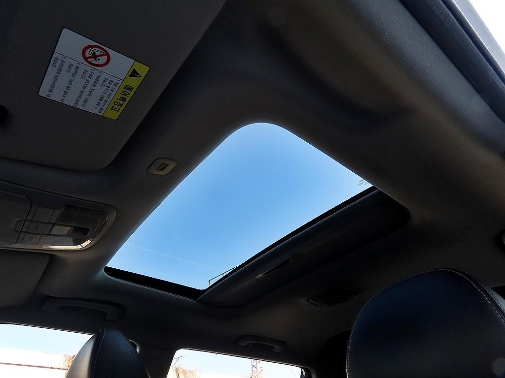 Ssangyong Tivoli 2016 Blanco - Importación desde Corea - HF Imports Iquique - Foto 17