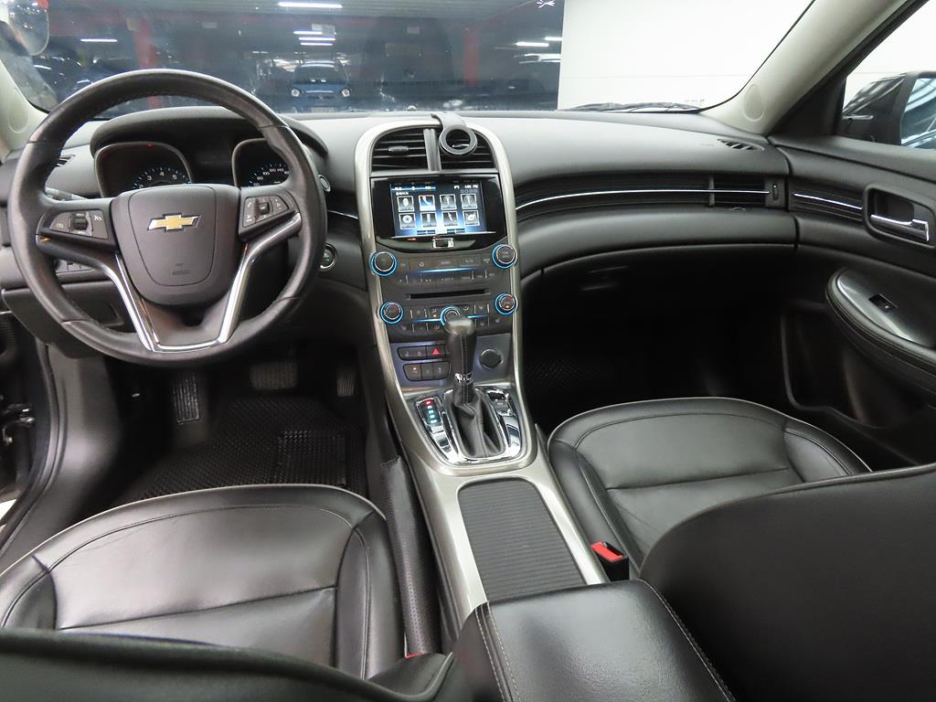 Chevrolet Malibu - Vista 7
