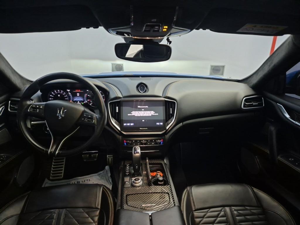 Maserati Ghibli - Vista 7