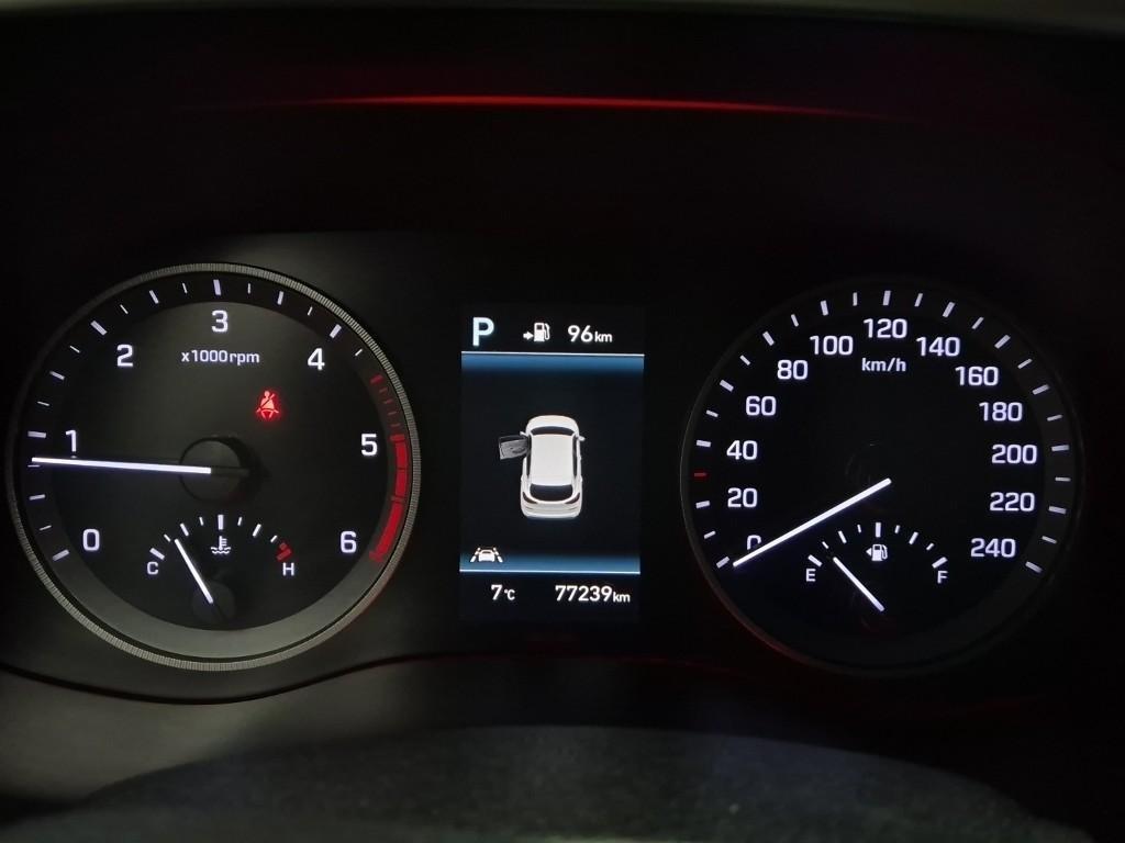 HYUNDAI Tucson - Vista 6