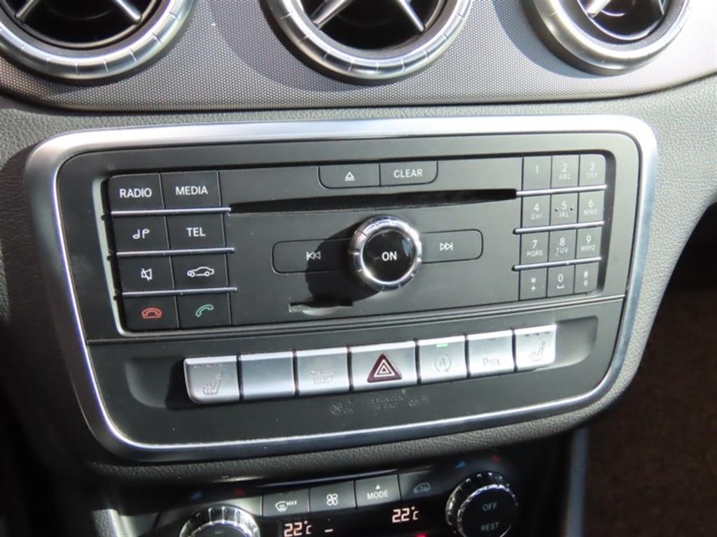 Mercedes Benz CLA Class 2018 Blanco - Importación desde Corea - HF Imports Iquique - Foto 8