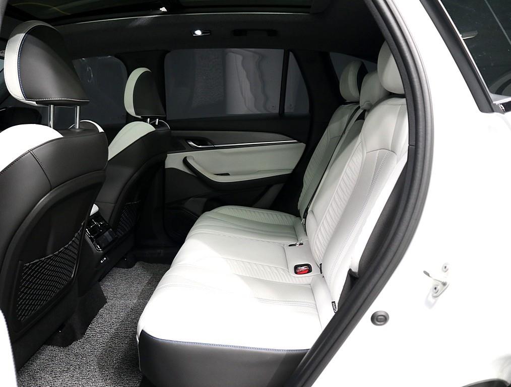 SAMSUNG Grand Koleos - Vista 10