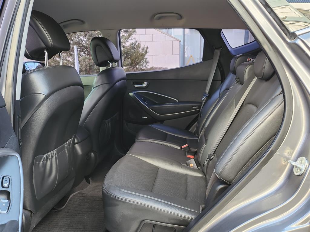 HYUNDAI Santa Fe - Vista 8