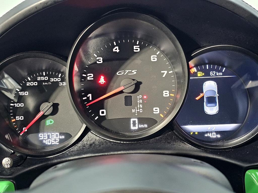 Porsche 718 - Vista 8