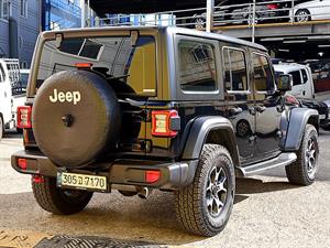 Jeep Wrangler - Vista 8