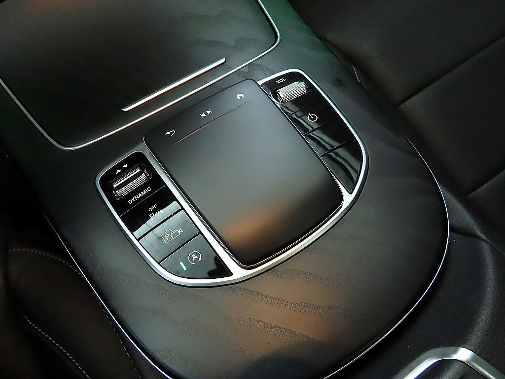 Mercedes Benz E class 2023 Negro - Importación desde Corea - HF Imports Iquique - Foto 13