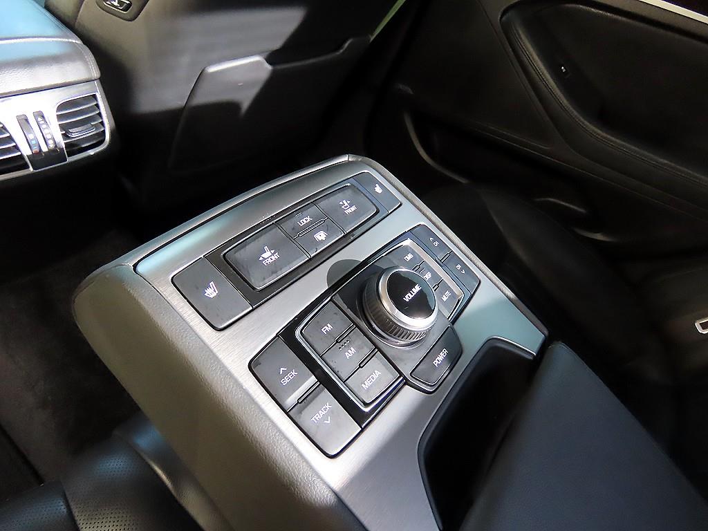HYUNDAI Genesis 2015 Negro - Importación desde Corea - HF Imports Iquique - Foto 17